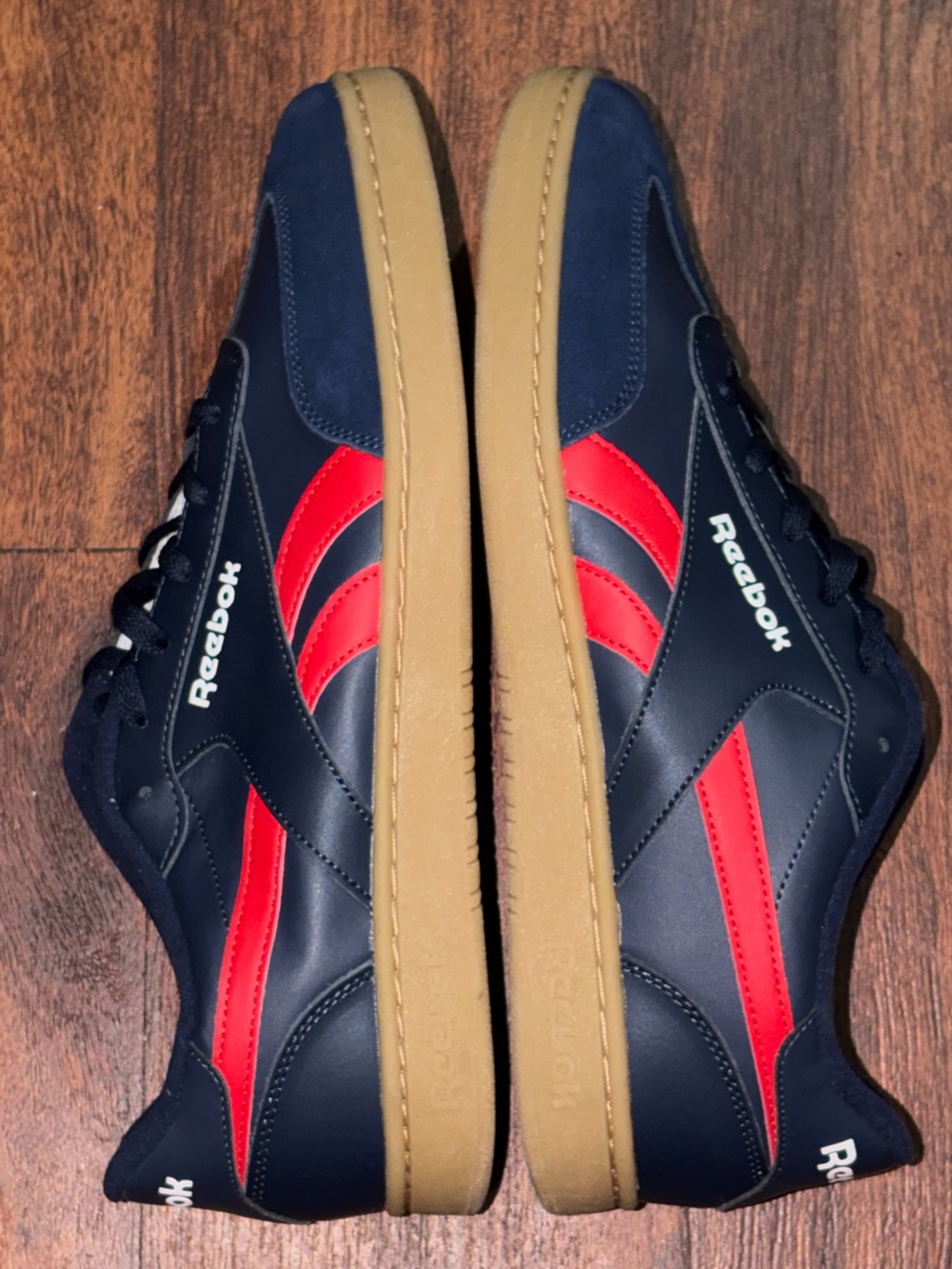 Reebok size 12 - Picture 10 of 12